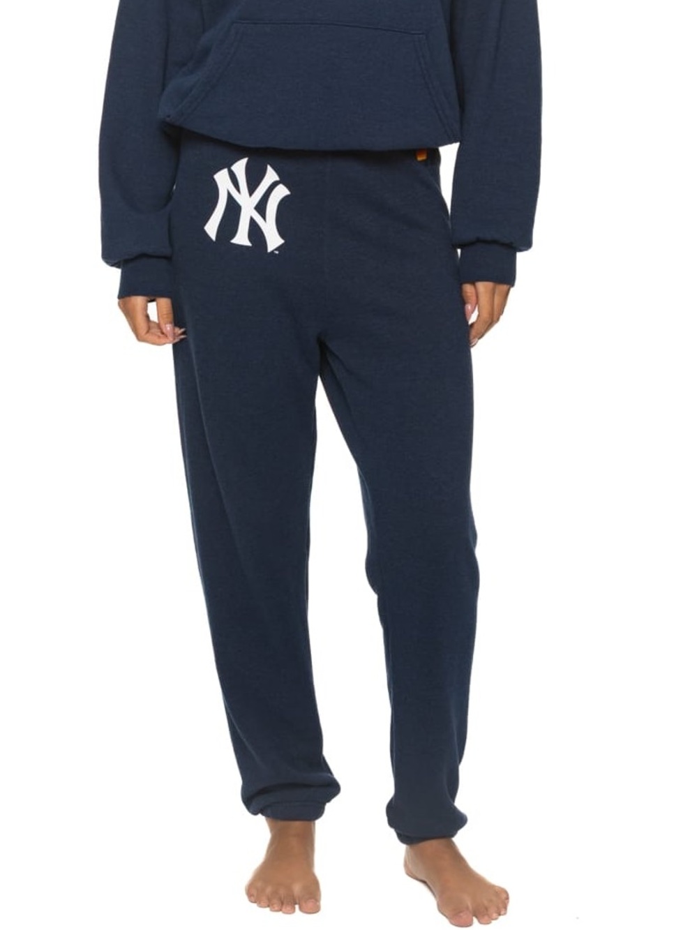 NWT NEW YORK YANKEES x AVIATOR NATION 2026 UNISEX SWEATPANTS SIZE SMALL